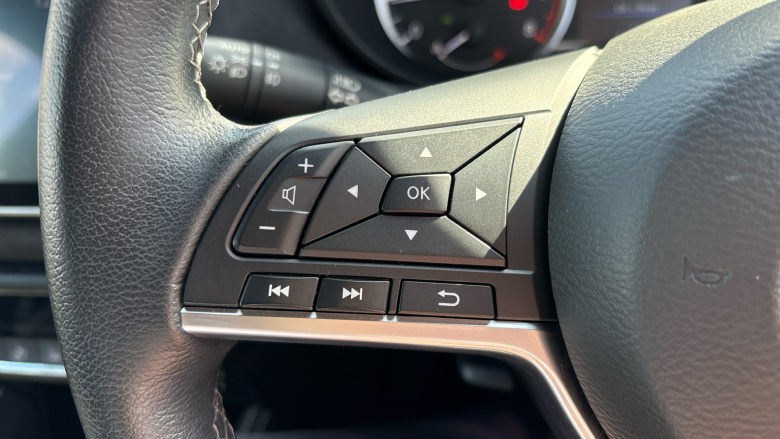 Nissan Micra 1.0 IG-T 92 N-Sport 5dr Petrol Hatchback